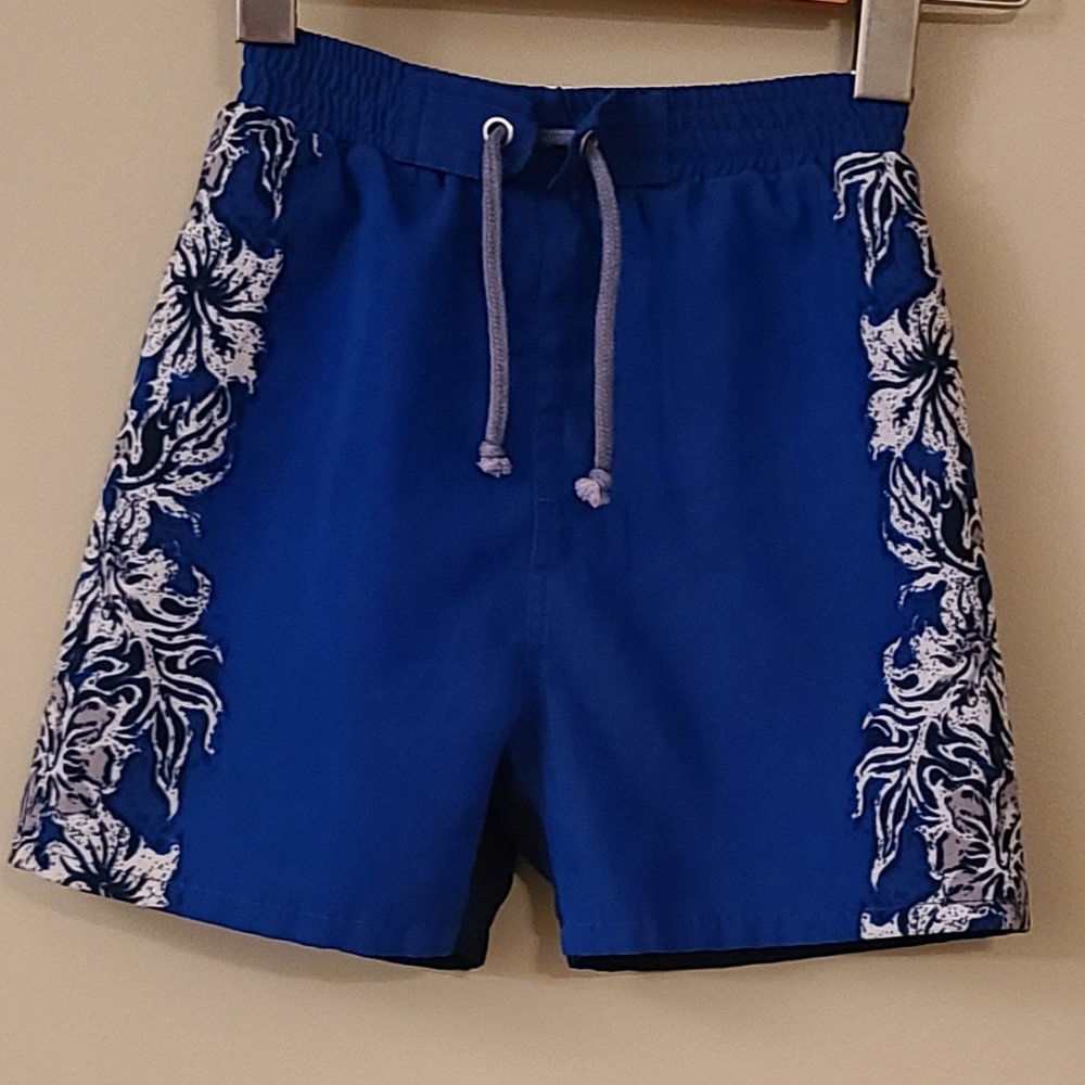 Blue mesh lined swim trunks with floral design down sides